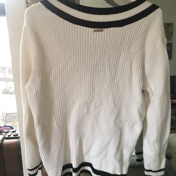 Michael Kors sweater - Picture 3 of 3